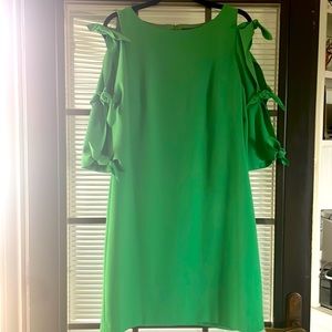 Vince Camuto green dress
